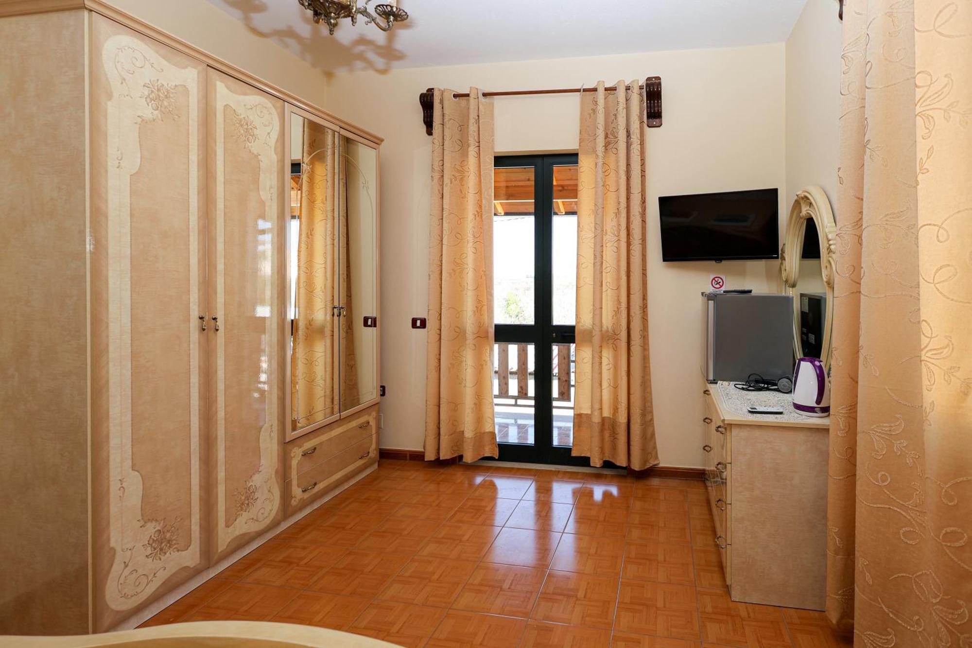 Bed and Breakfast Casa La Pieve Берат Екстер'єр фото