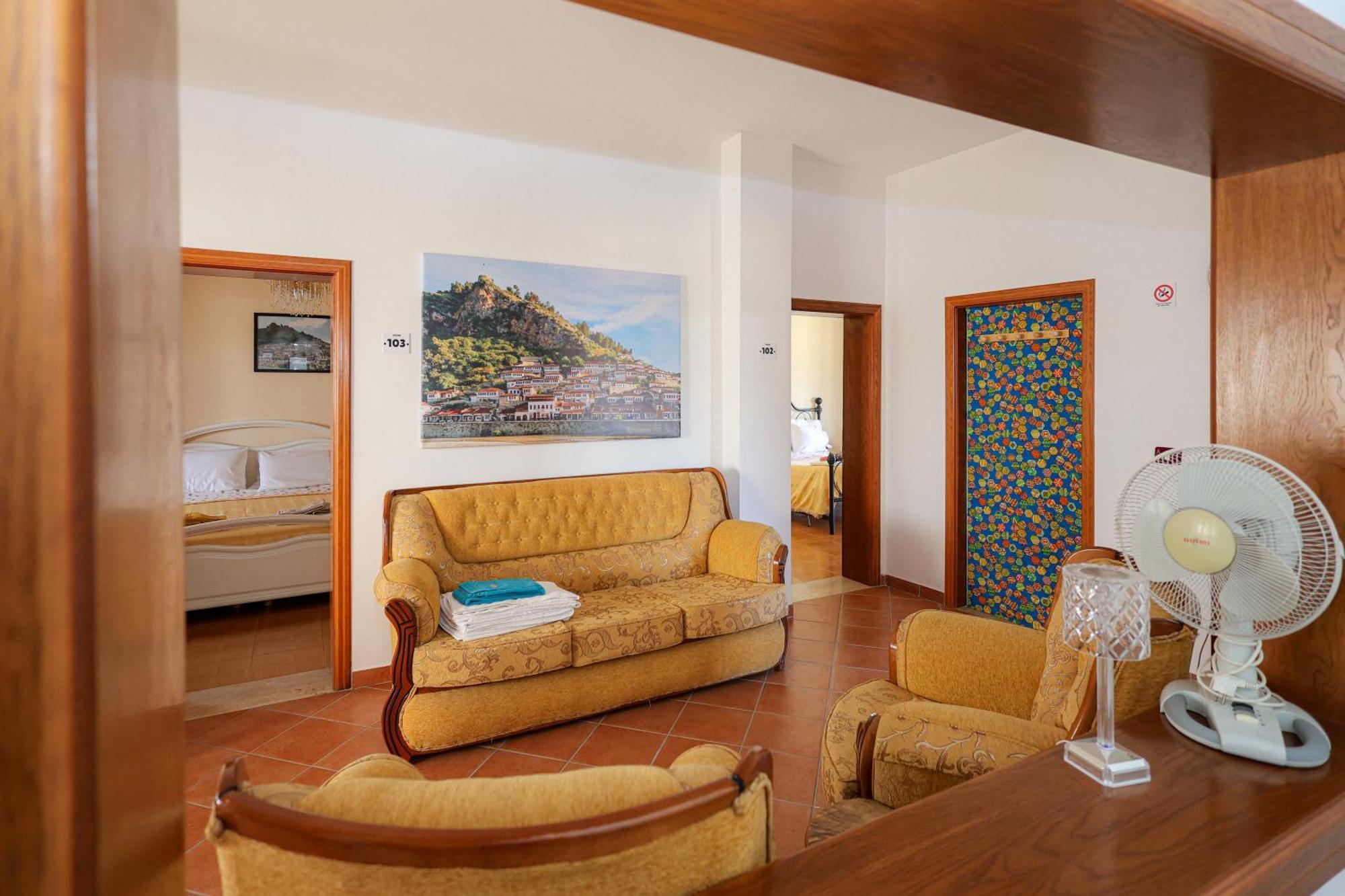 Bed and Breakfast Casa La Pieve Берат Екстер'єр фото