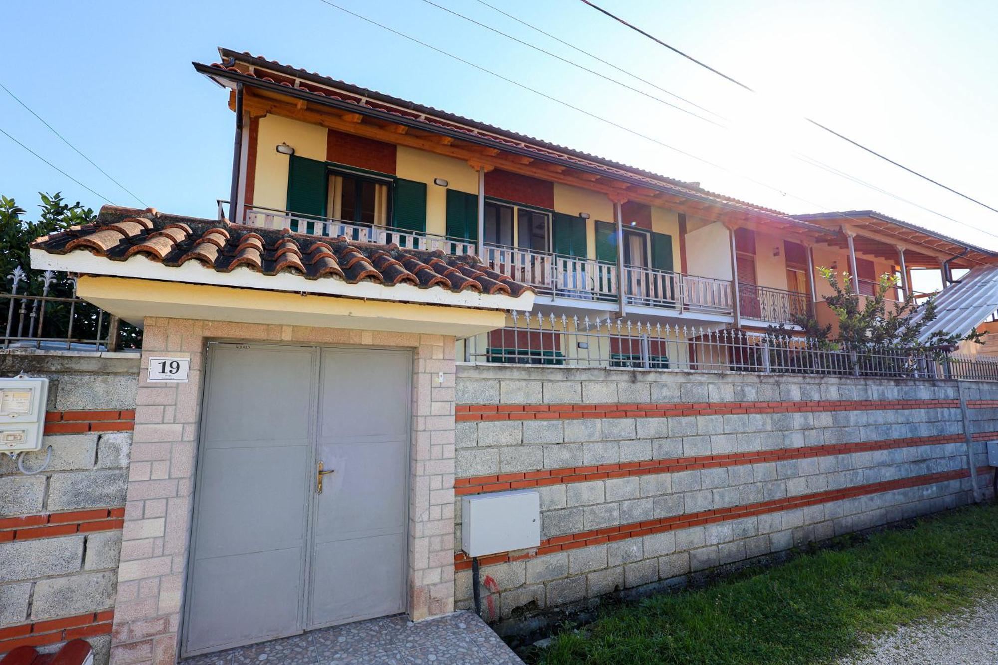 Bed and Breakfast Casa La Pieve Берат Екстер'єр фото