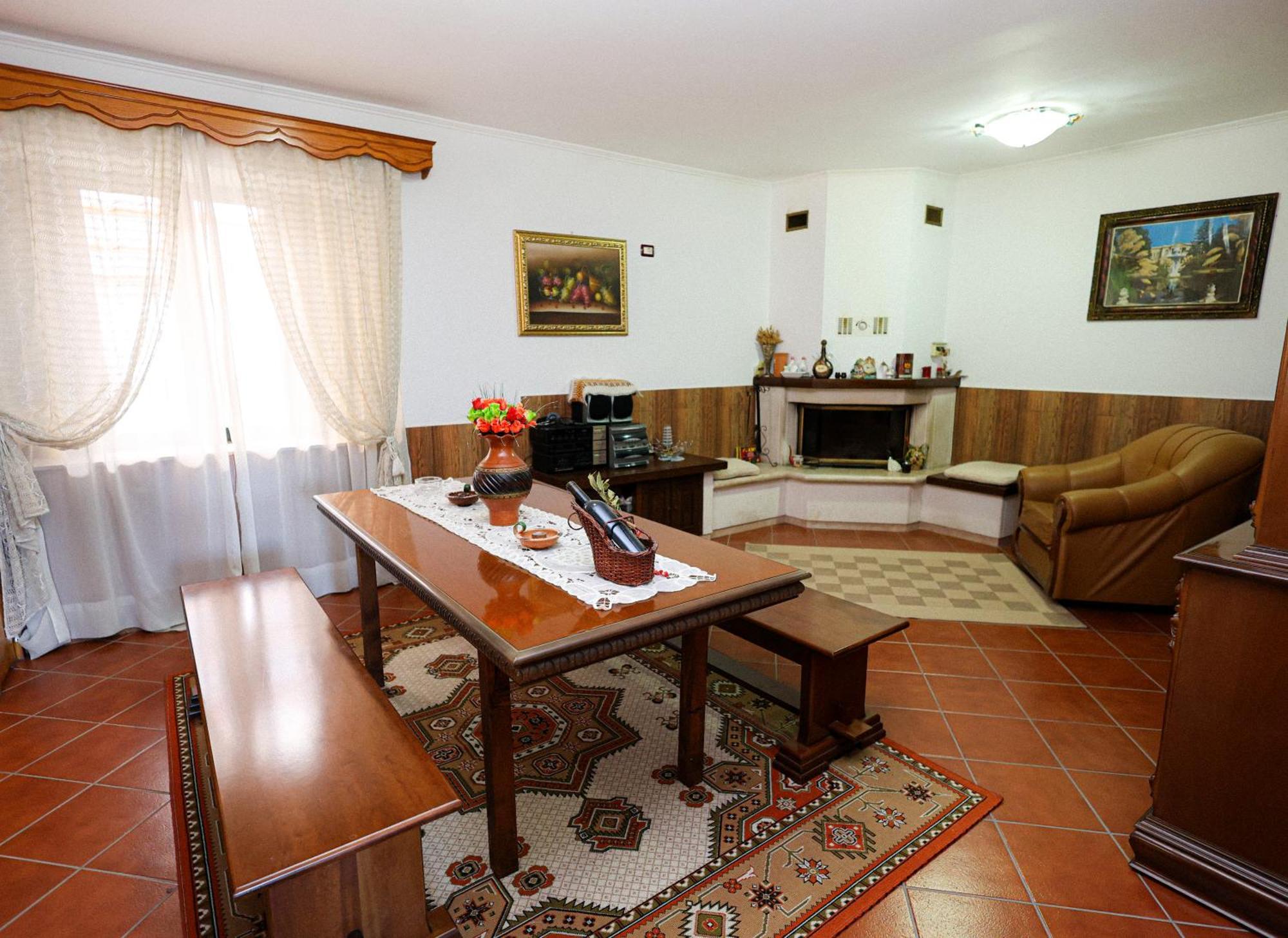 Bed and Breakfast Casa La Pieve Берат Екстер'єр фото